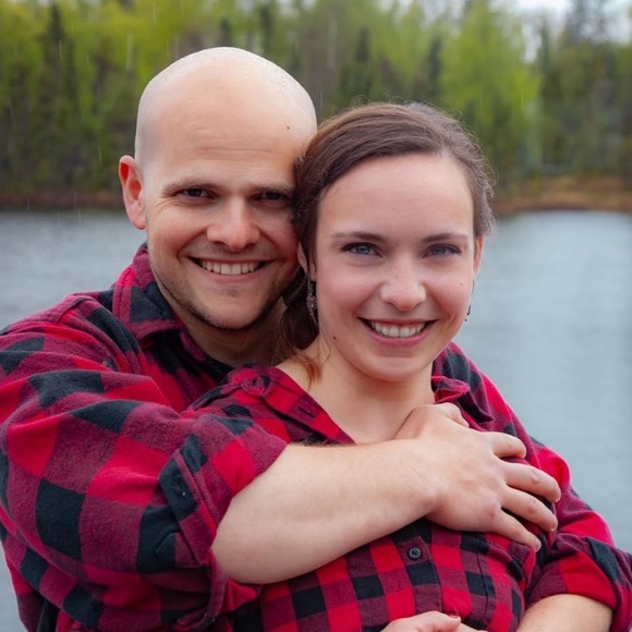 Meet your Posher, Jennifer - Picture 1 of 1